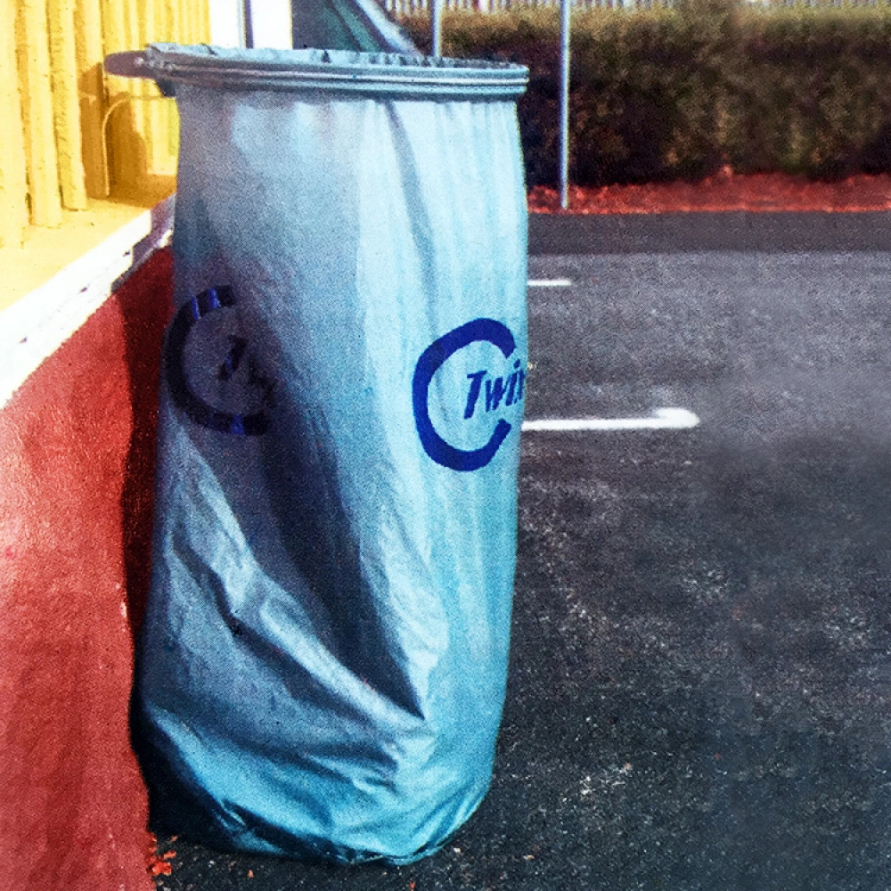 Portable Sack Holder - Image 6