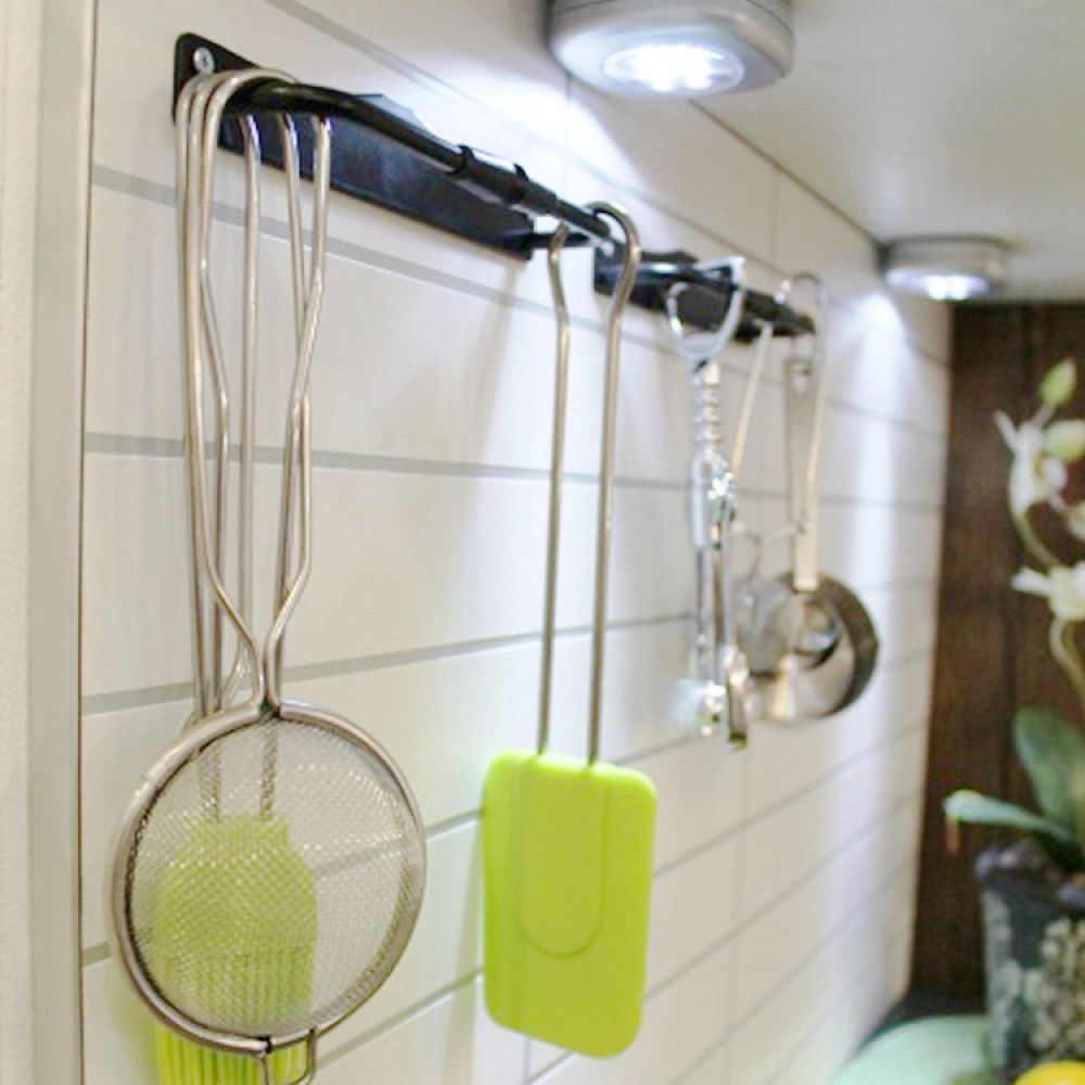 Åke Asplund Smart Hanger - Image 2