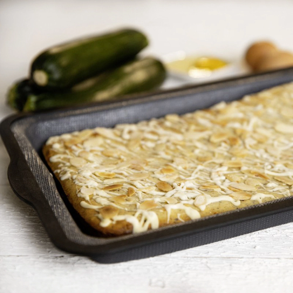 Silicone Oven Tin - Image 7