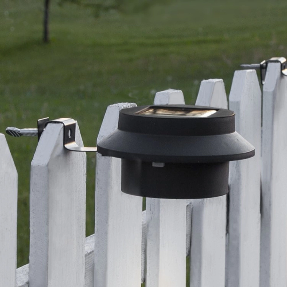 Solar-powered Fence Lighting - Image 3