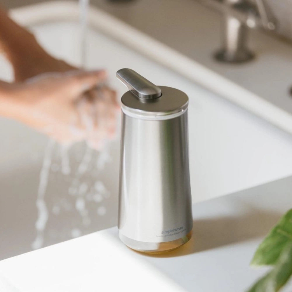 Rechargeable Foam Pump - Image 4